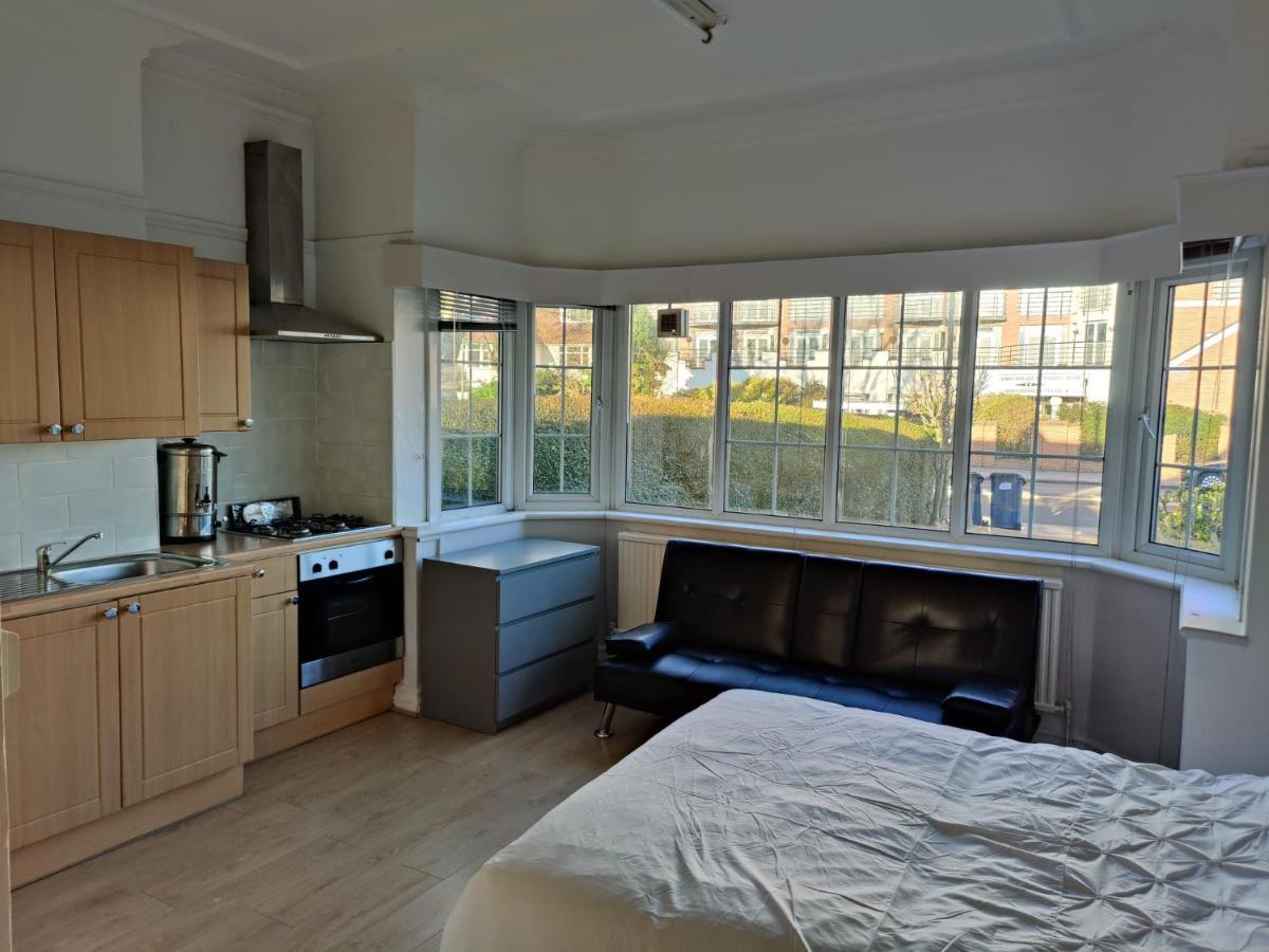 Studio On Golders Green Road Διαμέρισμα Λονδίνο Εξωτερικό φωτογραφία